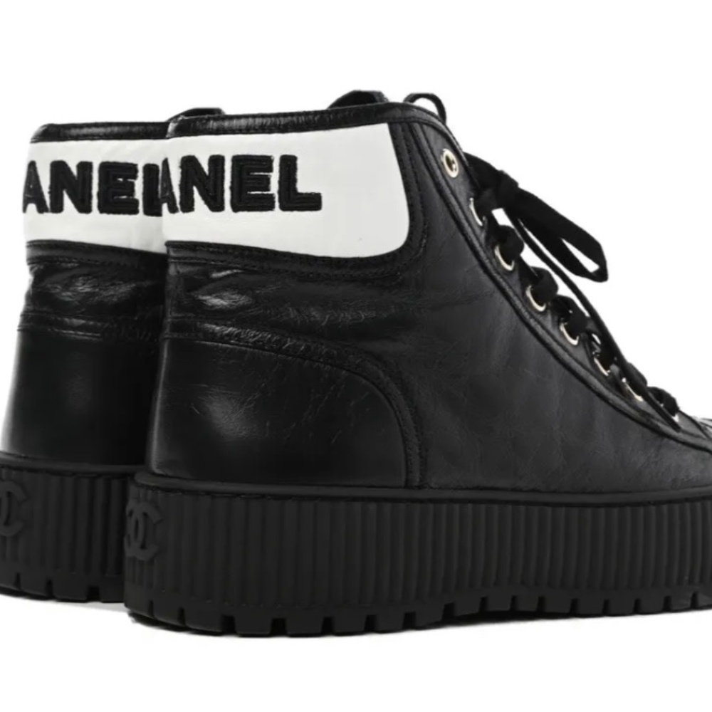 Chanel  Aged Calfskin Lace Up Cap Toe Sneakers 38 Black White Shoes